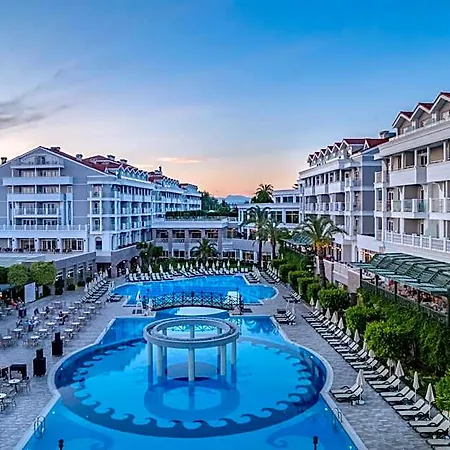 Курортний комплекс Trendy Aspendos