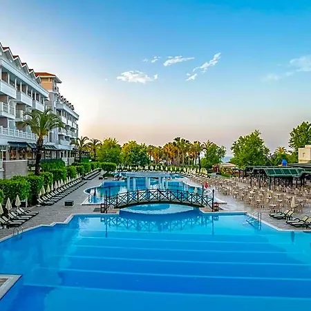 Θέρετρο Trendy Aspendos 5*