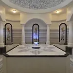 Trendy Aspendos 5* Side